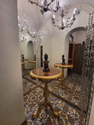 دفتر مرکزی خانه مادا پاسداران